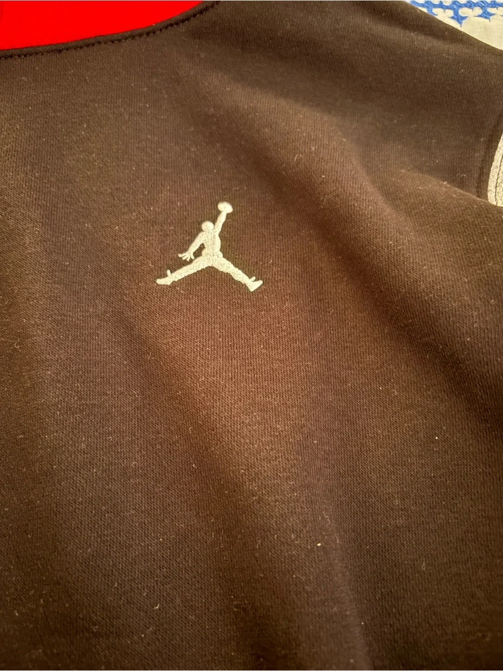 Jordan Colorblock Crewneck Sweatshirt - Black/Red/Grey